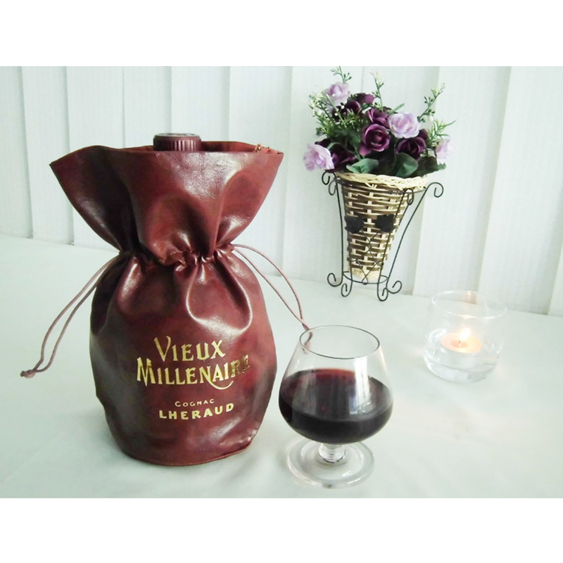 Will a wine bag retain its luster after long-term storage or repeated use?
